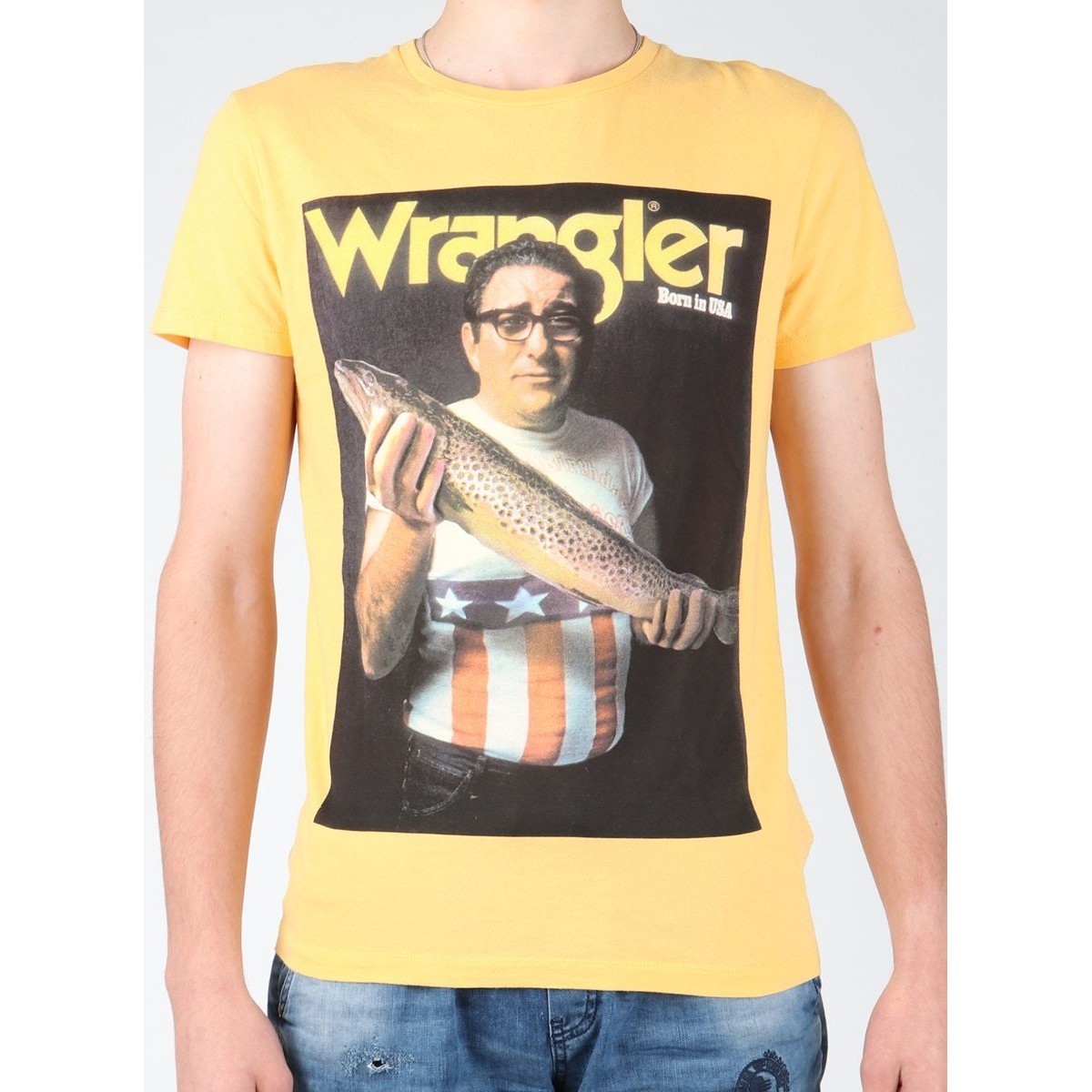 Textiel Heren T-shirts & Polo’s Wrangler T-shirt  S/S Graphic T W7931EFNG Geel