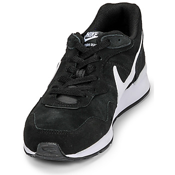 Nike VENTURE RUNNER SUEDE Zwart / Wit