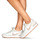 Schoenen Dames Lage sneakers Nike WMNS NIKE VENTURE RUNNER Beige / Roze