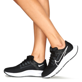 Nike WMNS NIKE AIR ZOOM PEGASUS 38 Zwart / Wit