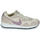 Schoenen Dames Lage sneakers Nike Nike Venture Runner Beige / Violet