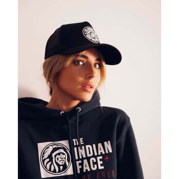 The Indian Face Born to Be Free Blauw