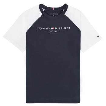 Textiel Jongens T-shirts korte mouwen Tommy Hilfiger KB0KB07754-DW5 Multicolour