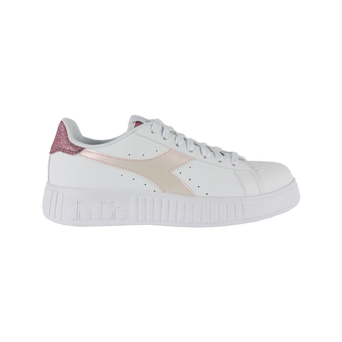 Schoenen Dames Sneakers Diadora 101.178338 01 C3113 White/Pink lady Wit