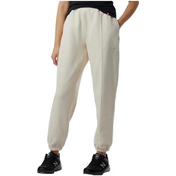 Textiel Dames Broeken / Pantalons New Balance  Beige