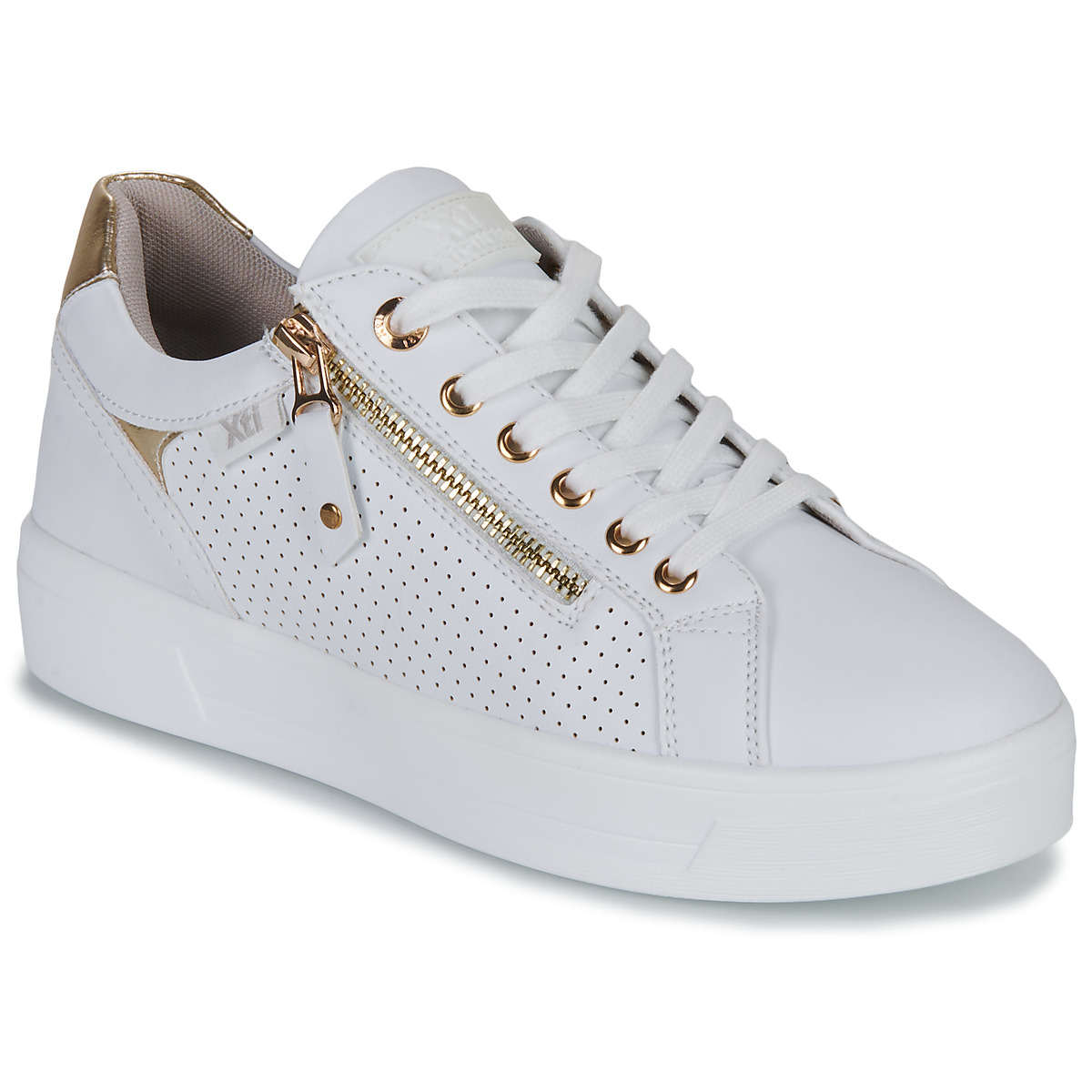 Lage Sneakers Xti  44309