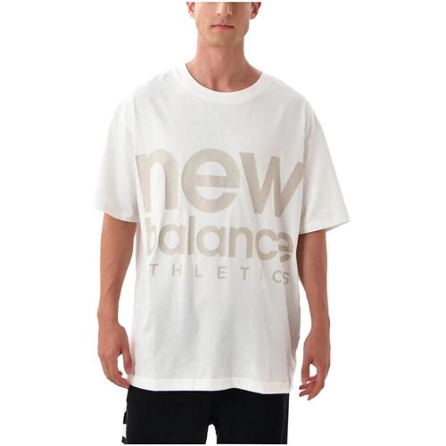 Textiel T-shirts korte mouwen New Balance  Beige