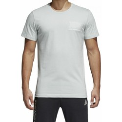 Textiel Heren T-shirts & Polo’s adidas Originals Juventus Street Graphic Groen