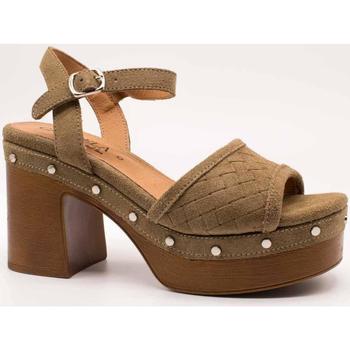 Schoenen Dames Sandalen / Open schoenen Carmela  Bruin
