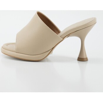Schoenen Dames Sandalen / Open schoenen Angel Alarcon Sandalias  en color taupe para señora Beige