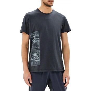 Textiel Heren T-shirts korte mouwen adidas Originals Harden Tee 2 Grijs
