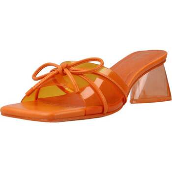 Schoenen Dames Sandalen / Open schoenen Menbur 23795M Oranje