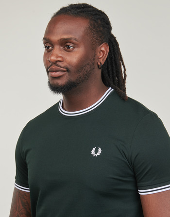 Fred Perry TWIN TIPPED T-SHIRT Zwart