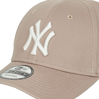 New-Era LEAGUE ESSENTIAL 9FORTY NEW YORK YANKEES Beige / Wit