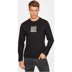 Textiel Heren T-shirts met lange mouwen Calvin Klein Jeans K10K111835 Zwart