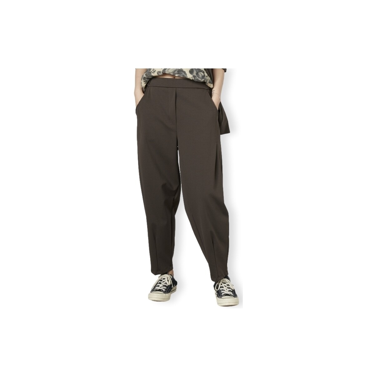 Textiel Dames Broeken / Pantalons Wendy Trendy Trousers 791914 - Brown Bruin