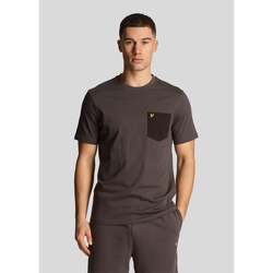 Textiel Heren T-shirts & Polo’s Lyle & Scott Contrast pocket t-shirt Zwart
