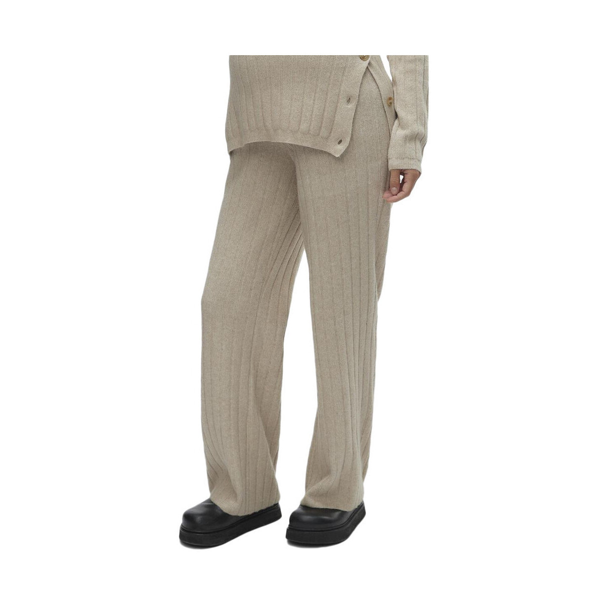 Textiel Dames Broeken / Pantalons Mamalicious  Beige