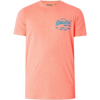 Textiel Heren T-shirts korte mouwen Superdry Neon vintage T-shirt met borstlogo Roze