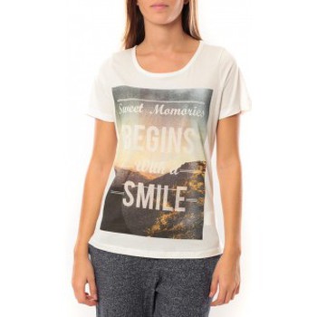 Textiel Dames T-shirts korte mouwen Vero Moda Grafic girl s/s Top Box it 10101116 Blanc Wit